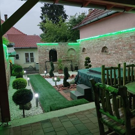 Hotel Buebaj Vendeghaz Erlau Exterior foto