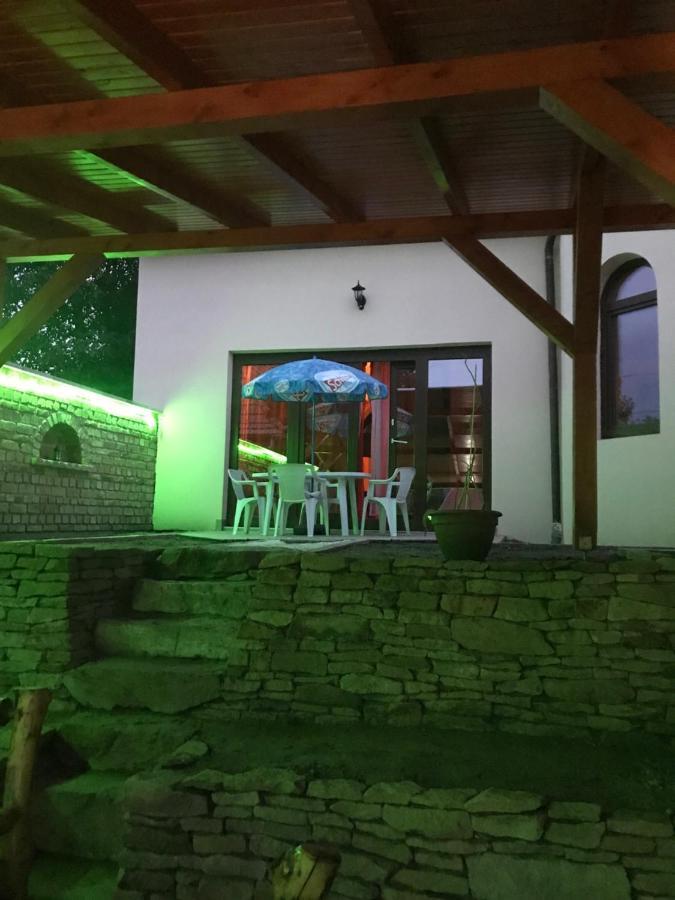 Hotel Buebaj Vendeghaz Erlau Exterior foto
